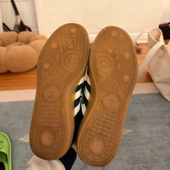 Adidas Sporty and Rich Green Sambas - Picture 4 of 4